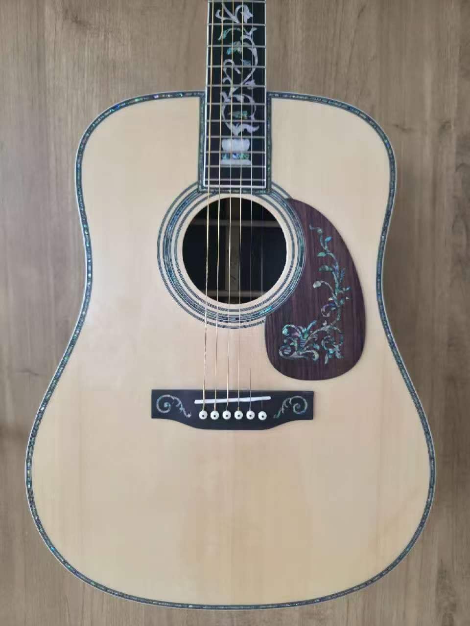 D45 Deluxe Edition Natural