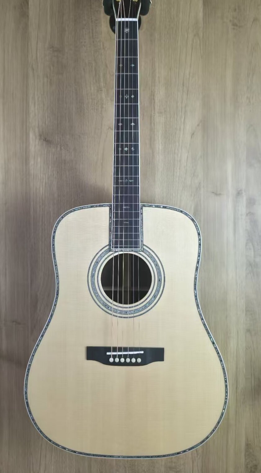 D42 + Hard Case