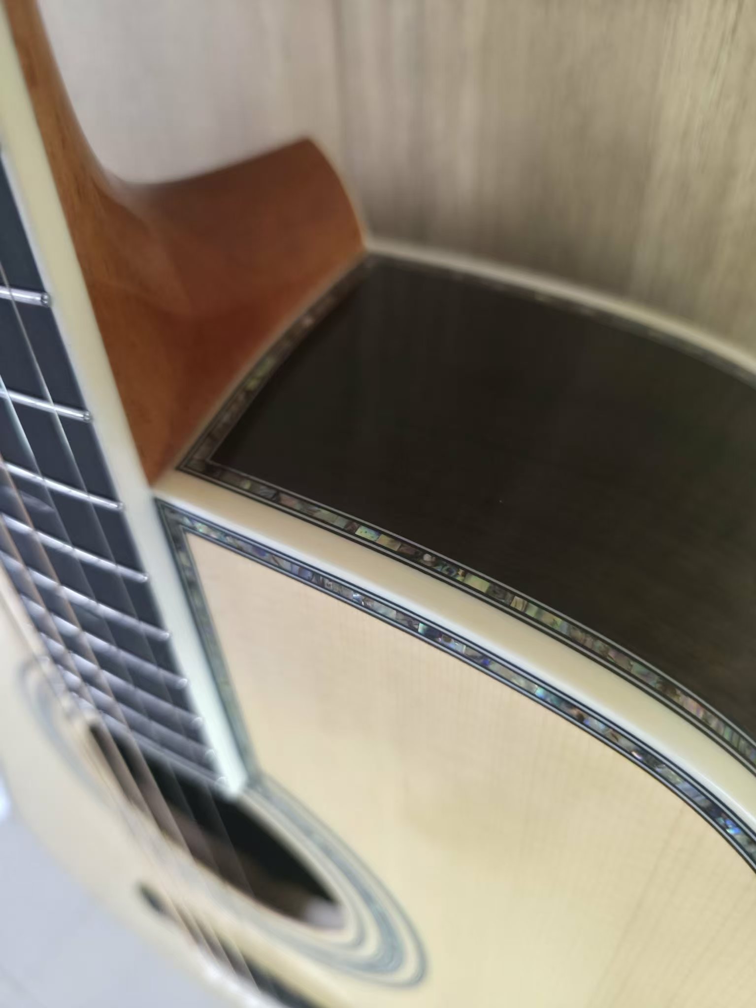 D42 + Hard Case - Image 7