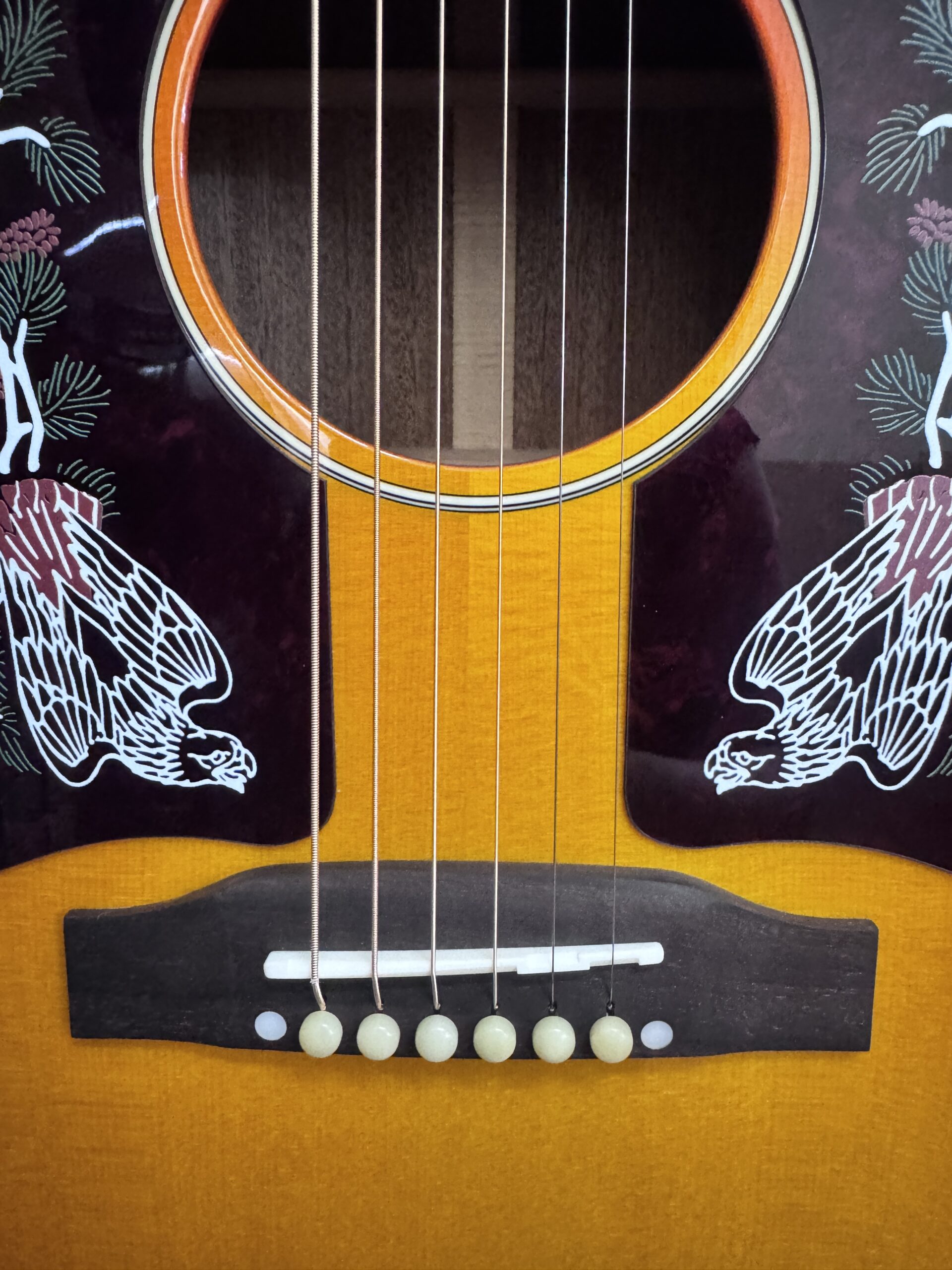 ALL SOLID WOOD J45 Cherry Sunburst - Image 5