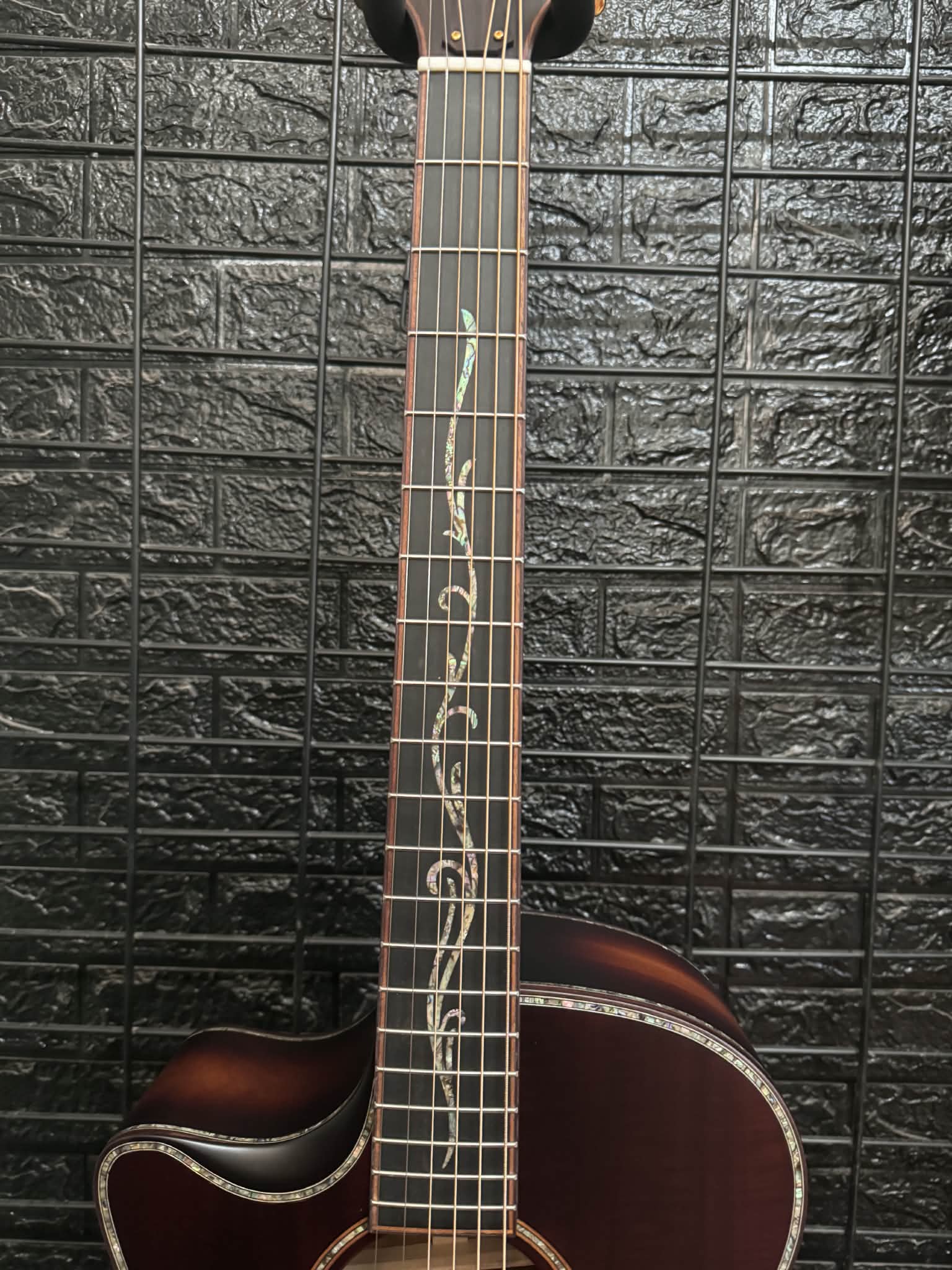 Left-handed K24 (Matte) - Image 7