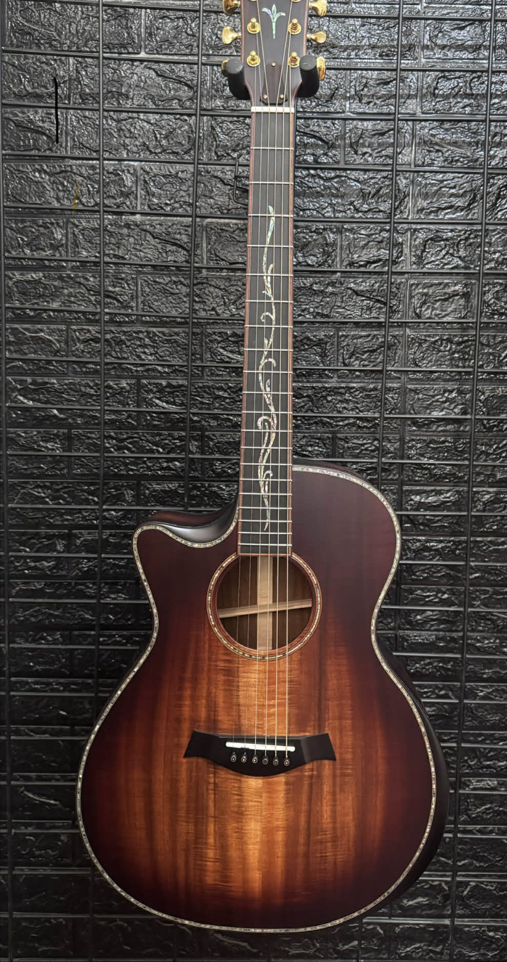 Left-handed K24 (Matte)